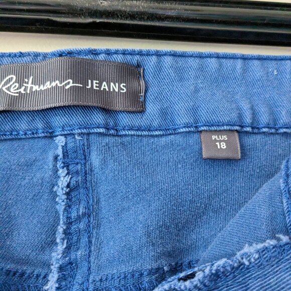 Light Blue fun Reitmans Jeans - Picture 2 of 3